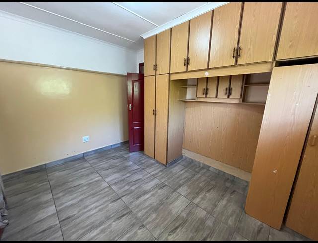 3 BEDROOM HOUSE TO LET IN BELLAIR